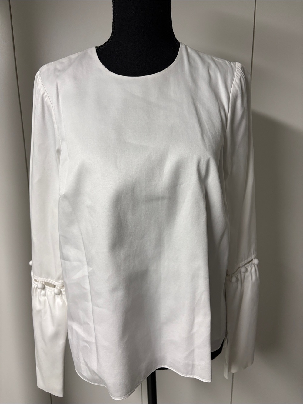 Prose & Poetry Women's White Long-Sleeve Blouse with Decorative Sleeve Detail